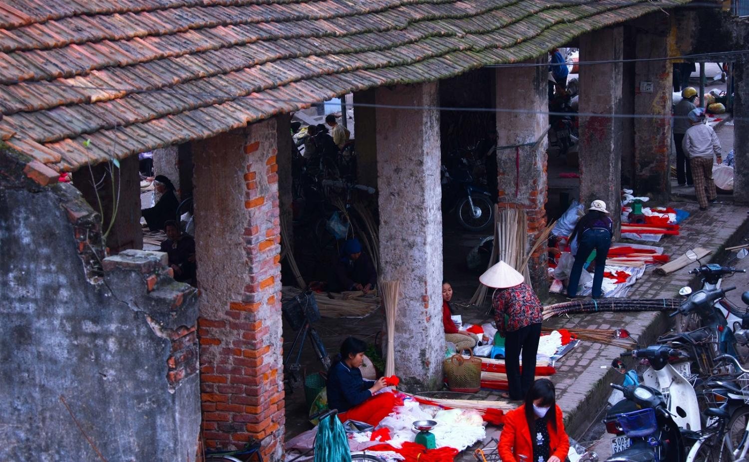 Khám phá làng nón Chuông
